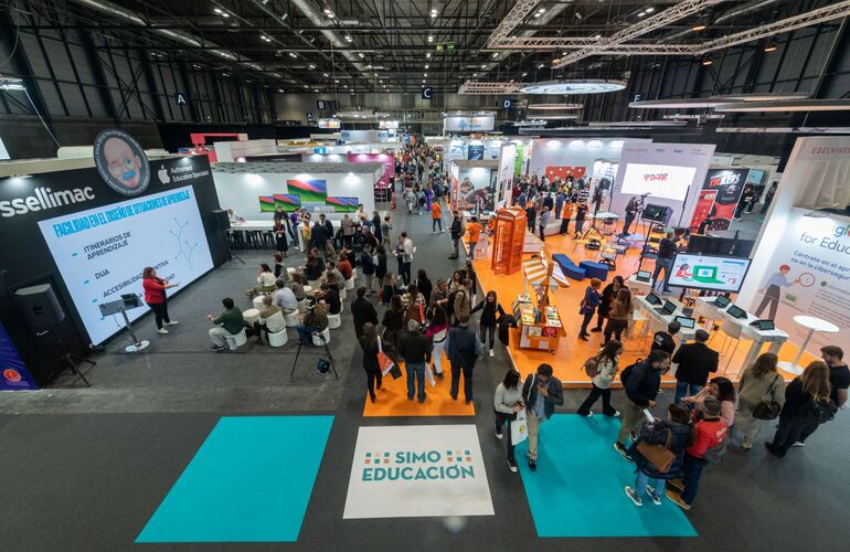 Imagen de la feria del SIMO Educación del año 2024.